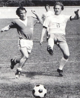 NASL Soccer Los Angeles Aztecs 74 Road Doug McMillan