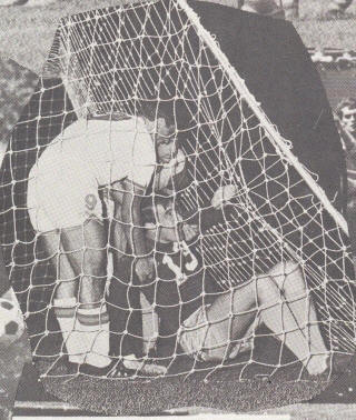 Bays 67 Goalie Terry Adlington (2)