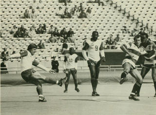 Toronto Blizzard 81 Home Clyde Best, Strikers