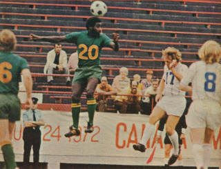 New York Cosmos 1972 Road Everald Cummings, Metros