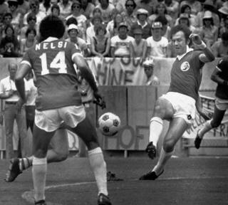 NASL Soccer New York Cosmos 77 Road Back Nelsi Morais, Beckenbauer.jpg