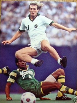 NASL Soccer New York Cosmos 78 Home Steve Hunt