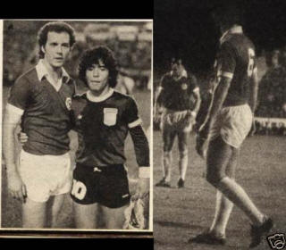 Cosmos 78 Road Giorgio Chinaglia Exhibition 3-11-78 v ARGENTINA MARADONA TEAM.jpg