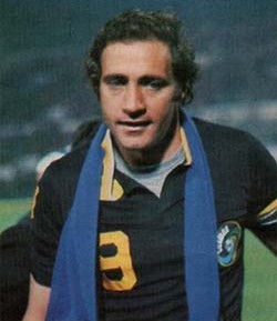 NASL Soccer New York Cosmos 79-80 Road Giorgio Chinaglia.jpg