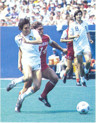 NASL Soccer New York Cosmos 81 Home Julio Cesar Romero