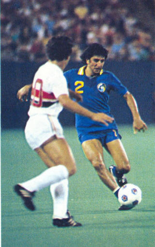 NASL Soccer New York Cosmos 81 Road Andranik Eskandarian