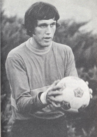 NASL Soccer San Jose Earthquakes 75 Goalie Gary St. Clair