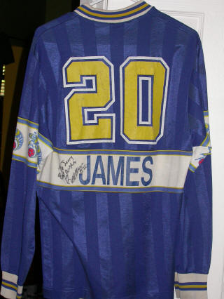 Force 86-87 Home Jersey Bernie James Back