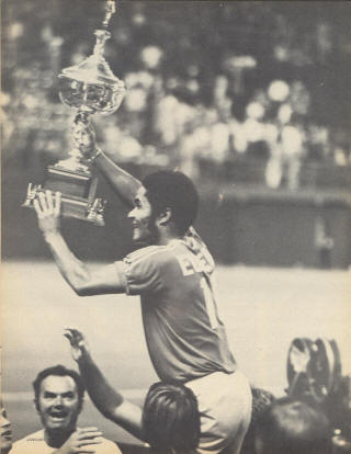 NASL Soccer Toronto Metros-Croatia 76 Road Back Eusebio