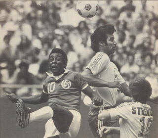 NASL Soccer Toronto Metros-Croatia 77 Home Back Gene Strenicer, Bob Iarusci