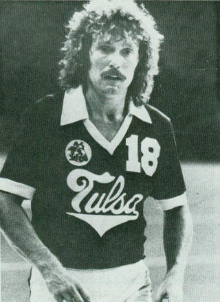 NASL Soccer Tulsa Roughnecks 81 Road Green Victor Moreland