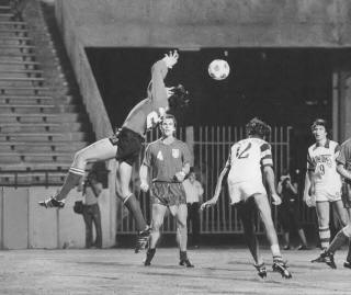 Rowdies 77 Goalie Back Arnie Mausser, Whitecaps