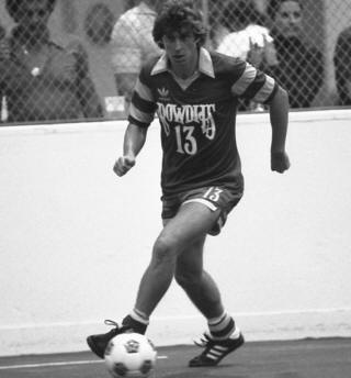 Rowdies 79-80 Indoor Road Doug Wark, Rowdies