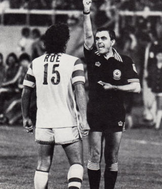 NASL Soccer Tampa Bay Rowdies 83-84 Home Back Peter Roe.jpg