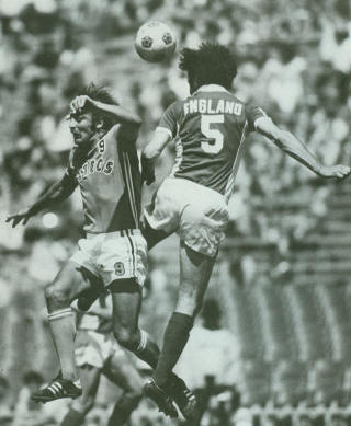 Sounders 78 Road Back Mike England, Aztecs