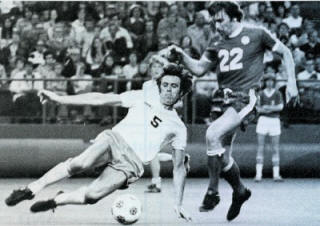 St. Louis Stars 1977 Road Fred Binney.jpg