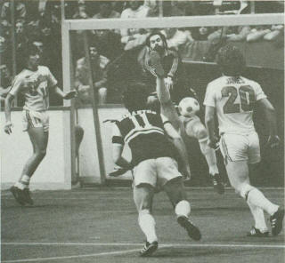 Sting 80-81 Indoor Road Back Mark Simanton, Drillers Bernie James