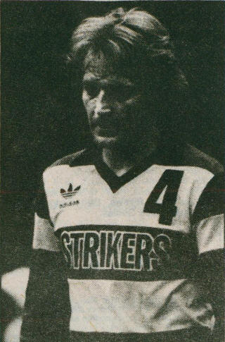 Strikers 84-85 Home Alan Hudson