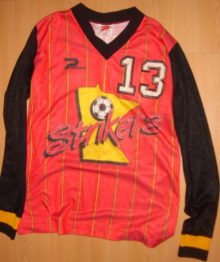 Strikers 85-86 Home Jersey Stan Cummins.JPG