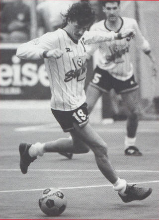 Strikers 87-88 Road David Byrne